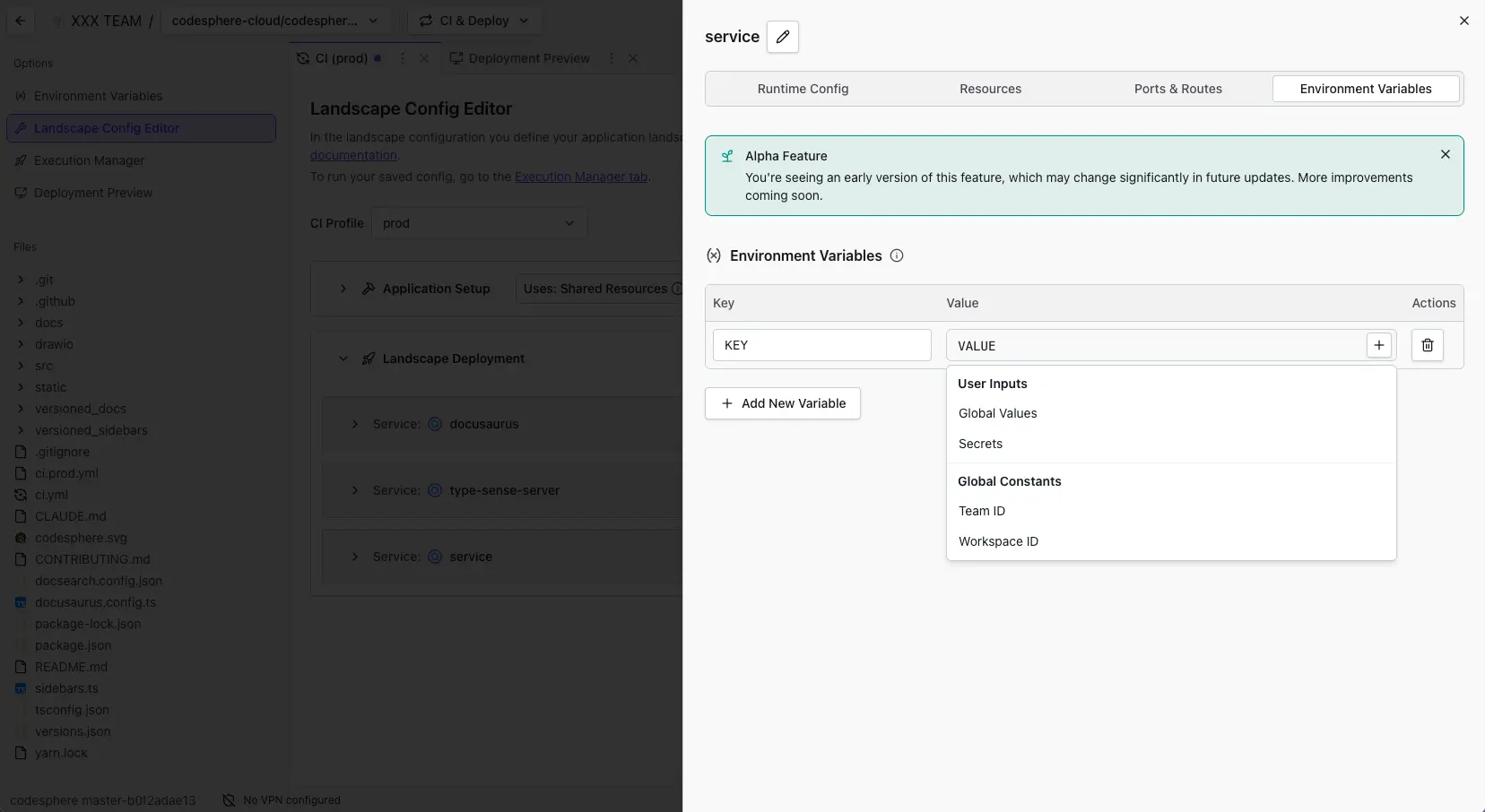 Bereich „Environment Variables“ im Landscape Config Editor mit Schlüssel-Wert-Einträgen und auswählbaren Quellen wie Secrets, Workspace-Werten und Team-IDs.
